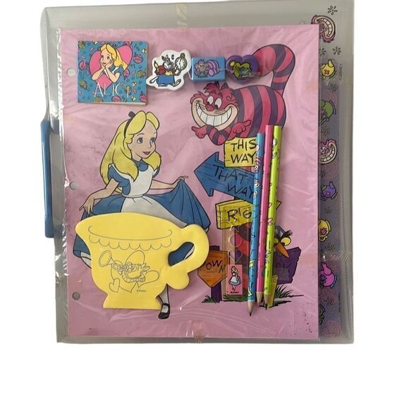 Vintage Alice In Wonderland Binder and pencil with case set . - Picture 1 of 3